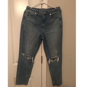 NEW!! American Eagle mom jeans MAKE OFFERS!!